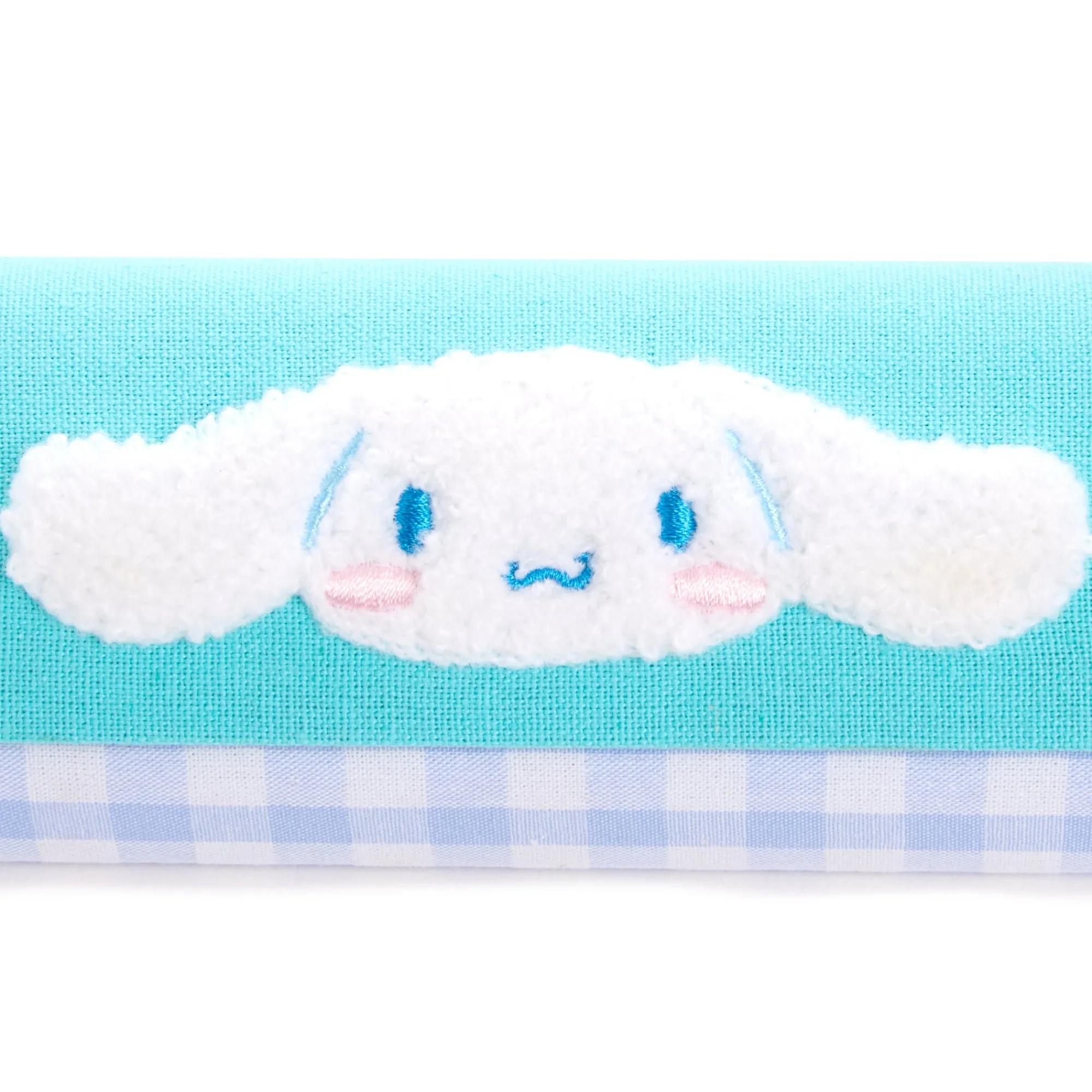 NAKAJIMA CORPORATION Cinnamoroll Chenille Gingham Eyewear Case