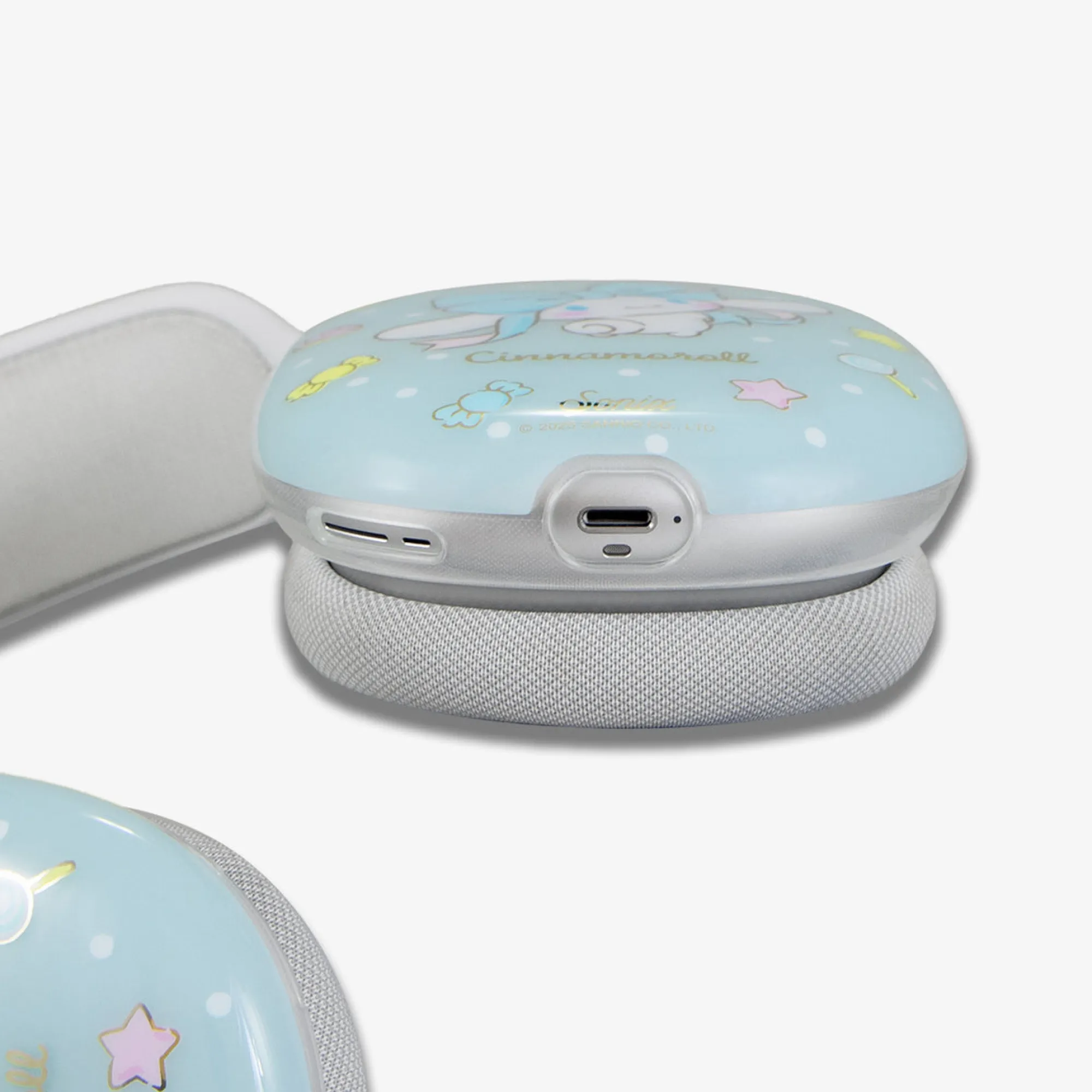 BySonix Inc. Cinnamroll x Sonix Lovely Ribbons Airpods Max Cover