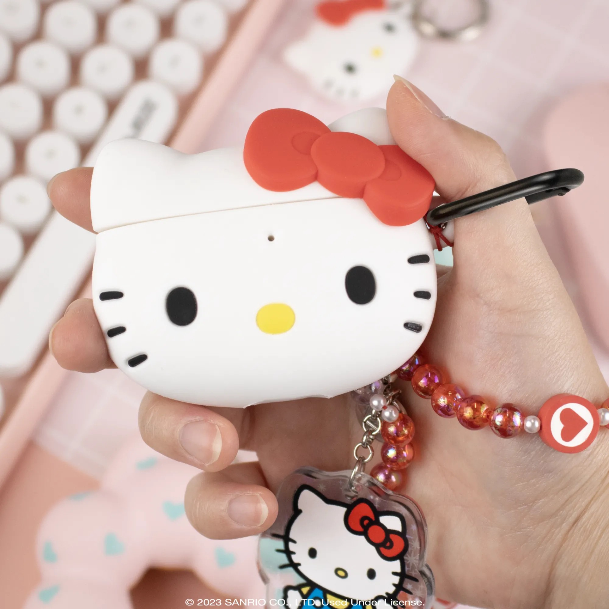 Hamee.com - Hamee US Hello Kitty AirPods Case