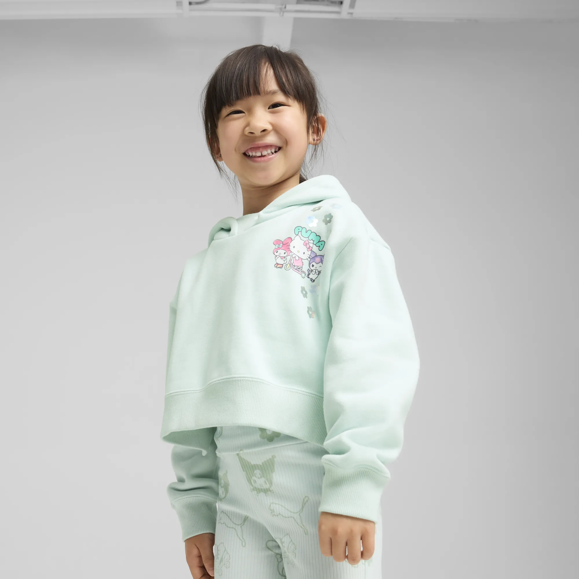 Kids PUMA Hello Kitty and Friends x Kids Relaxed Cropped Graphic Hoodie