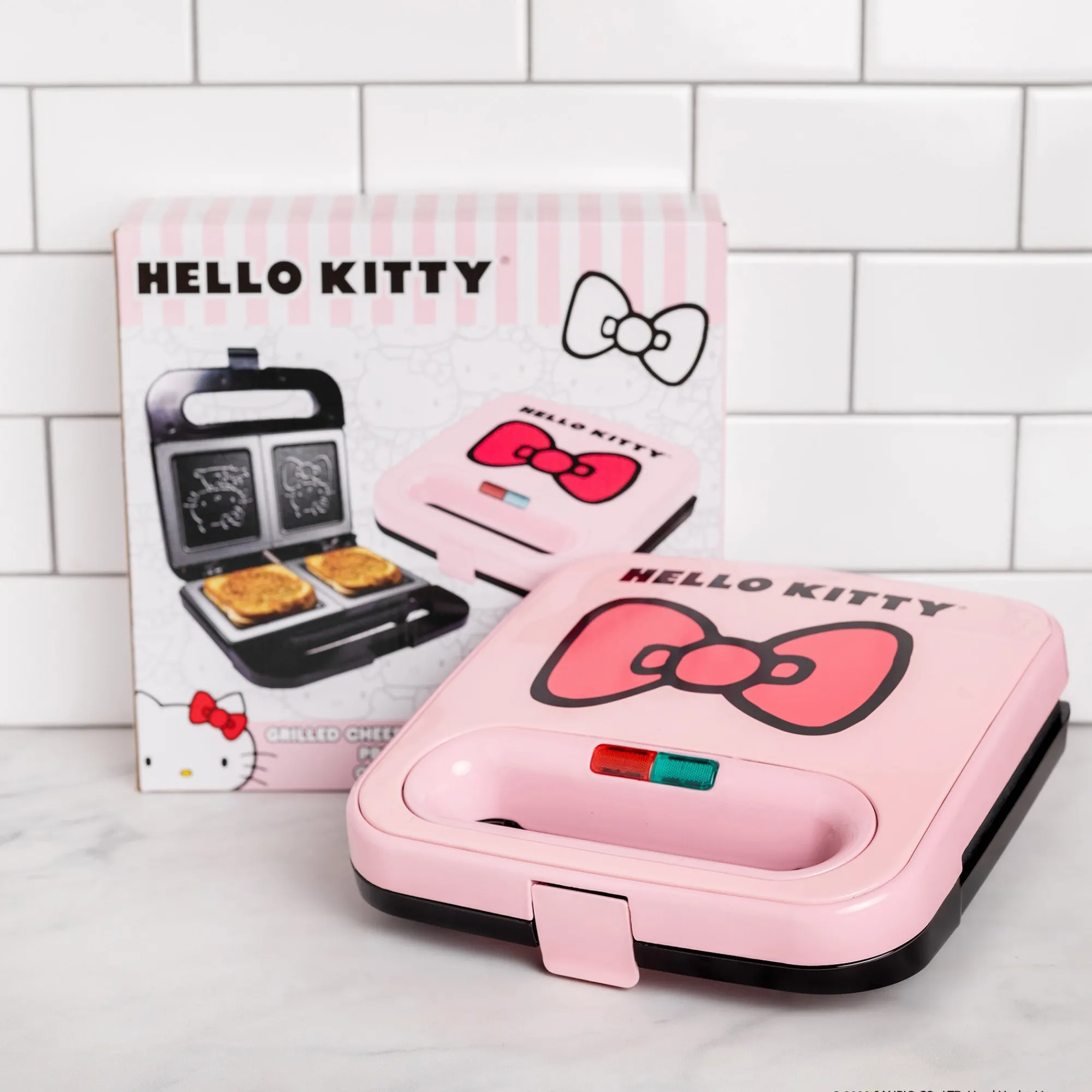 Uncanny Brands Wholesale Hello Kitty Bow Sandwich Maker (Pink)