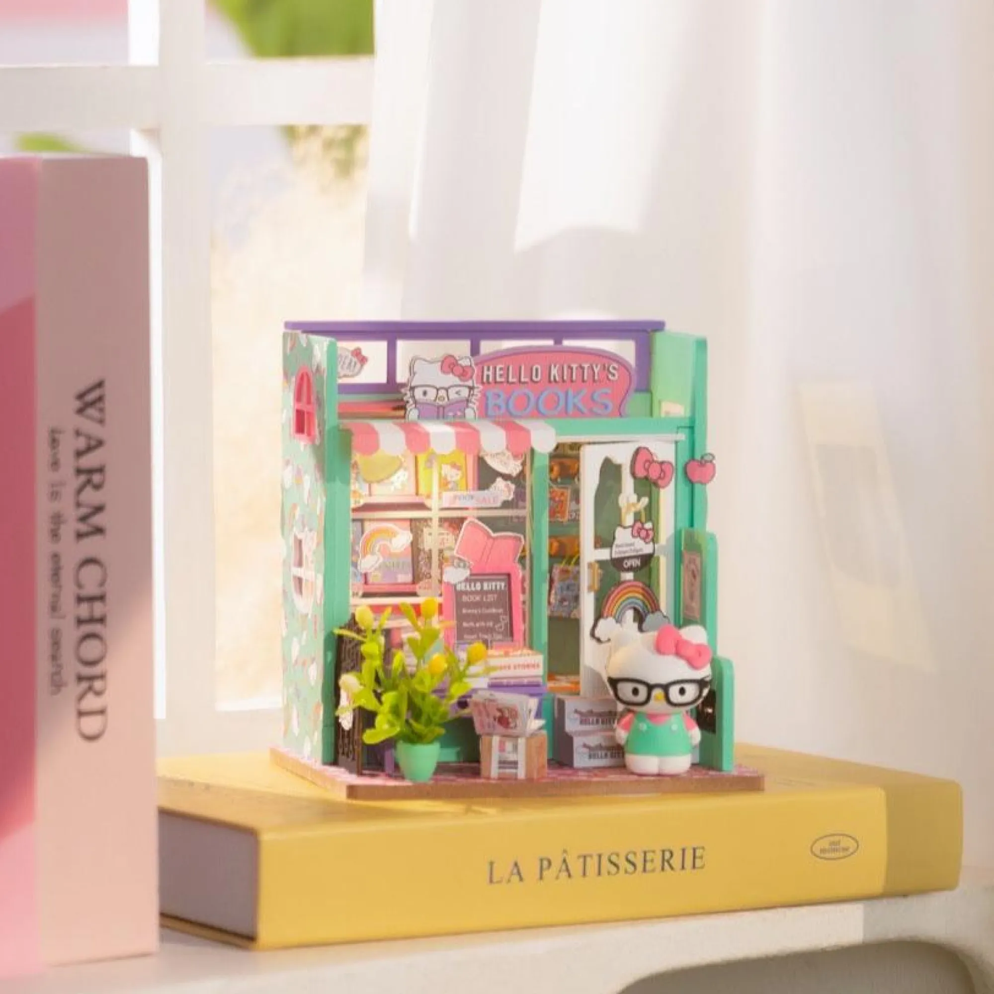 Hands Craft Hello Kitty DIY Miniature Bookstore