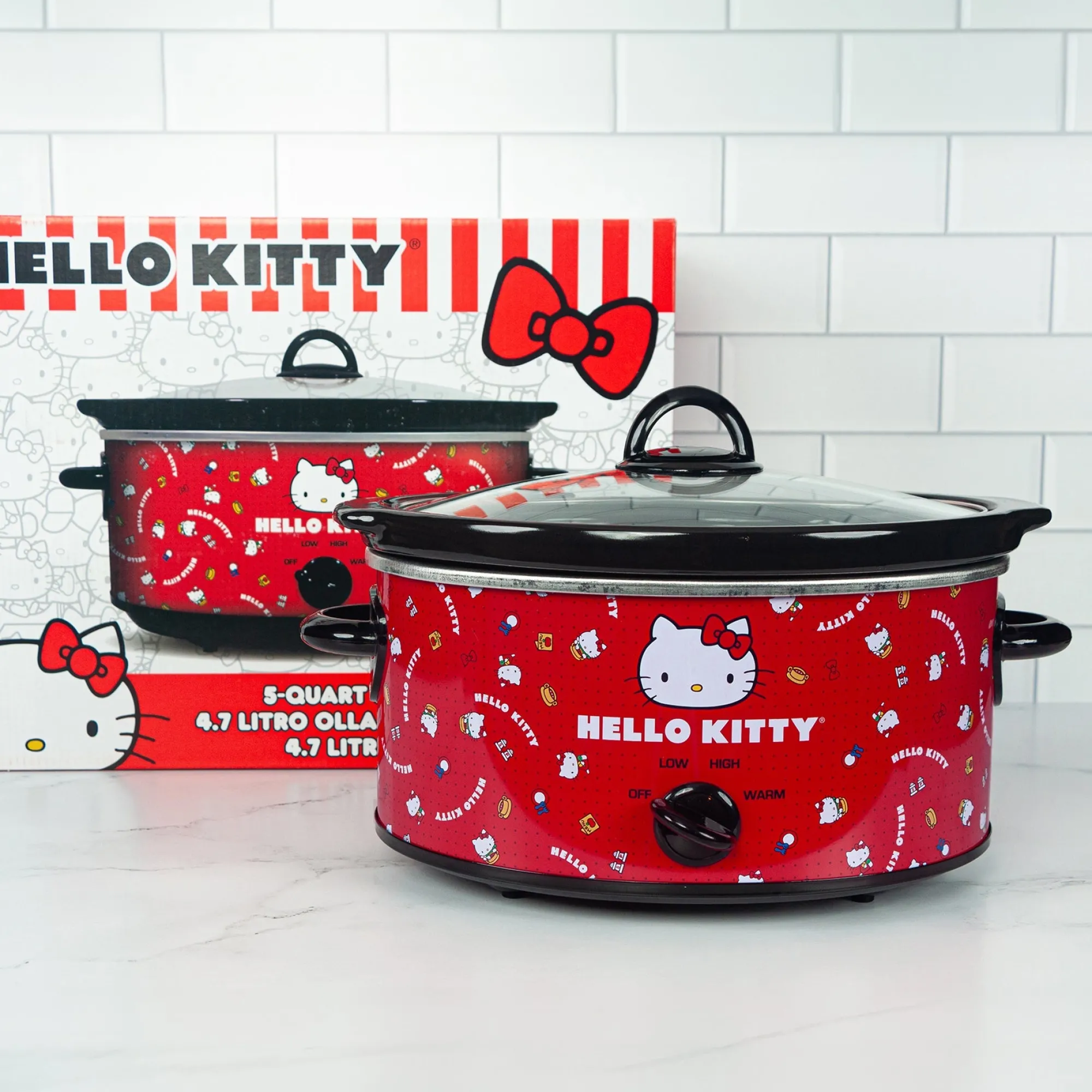 Uncanny Brands Wholesale Hello Kitty 5-Quart Slow Cooker