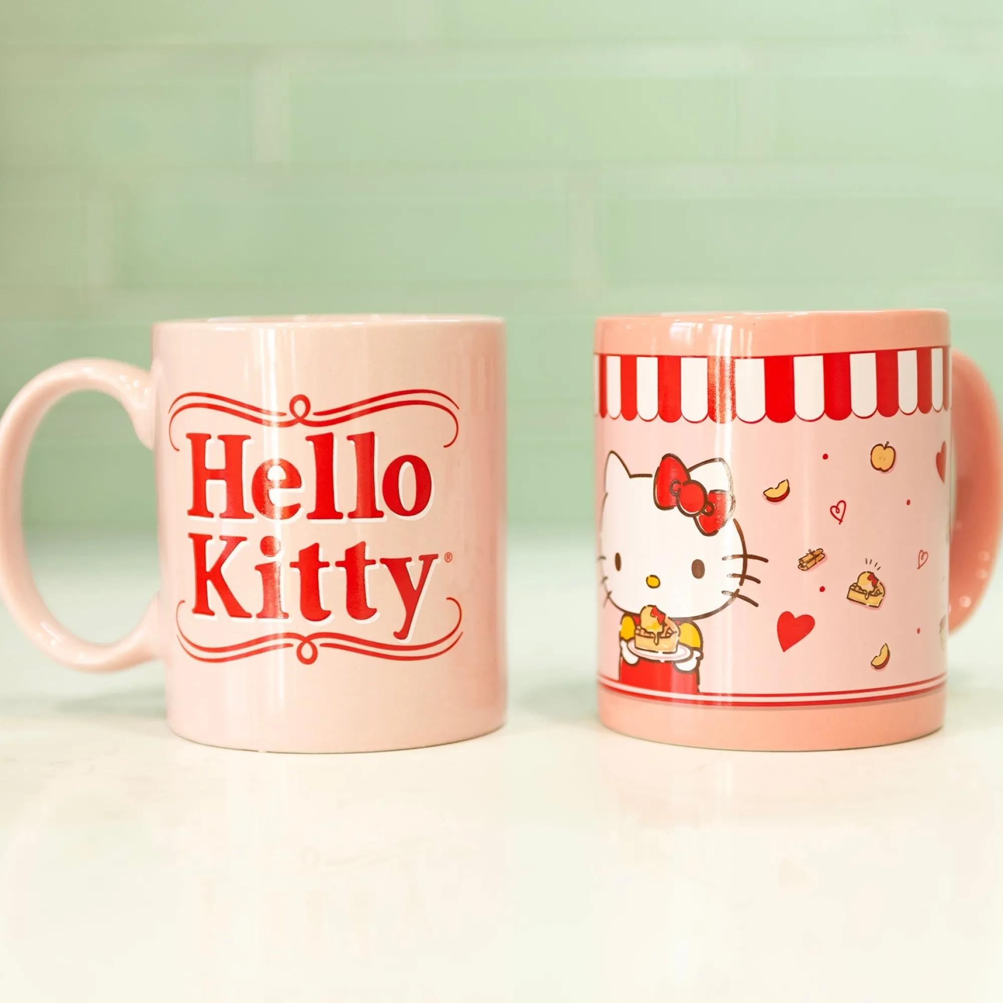 Uncanny Brands Wholesale Hello Kitty Single Cup Coffee Maker 3-Piece Gift Set