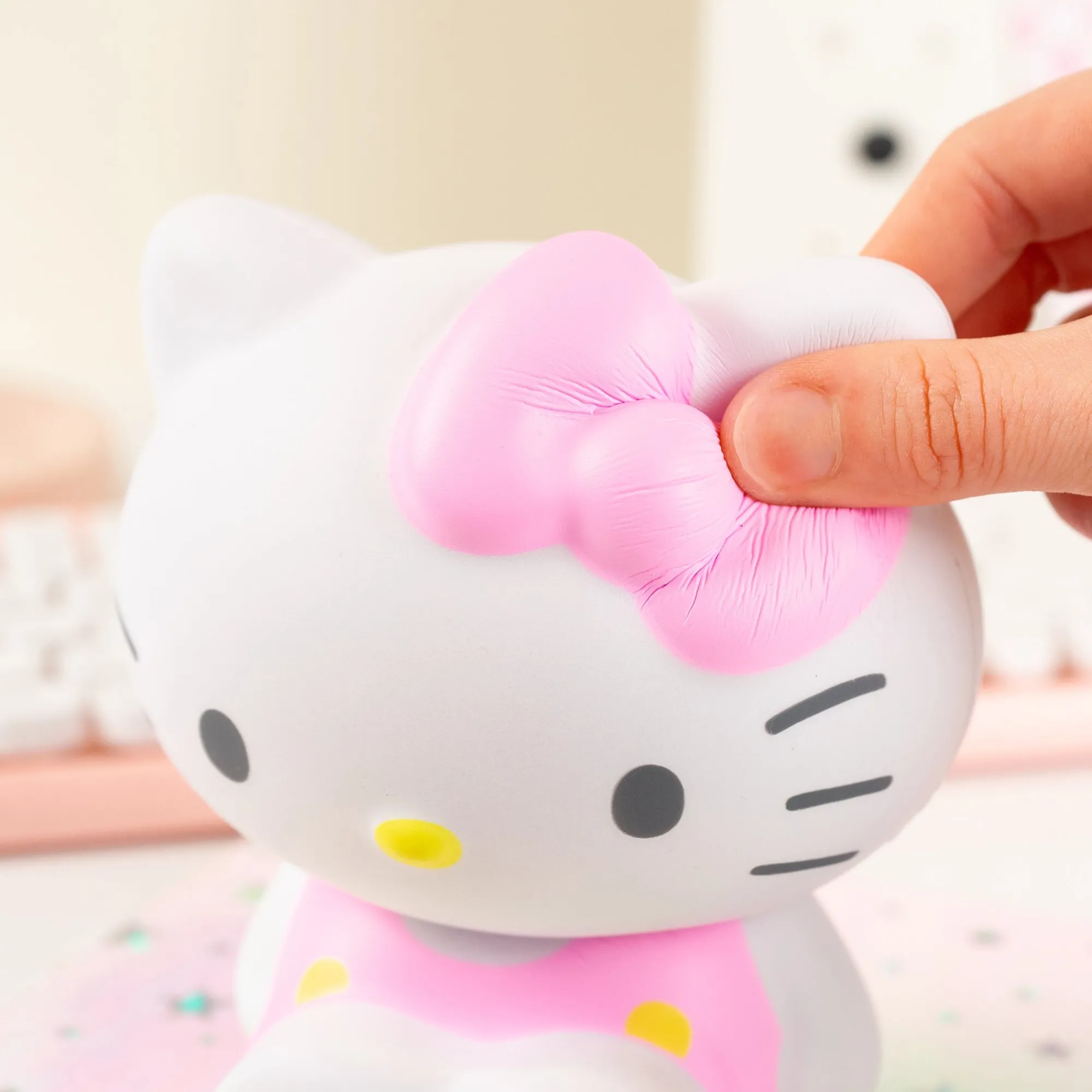 Hamee.com - Hamee US Hello Kitty SquiSHU (Series Buddy 003)