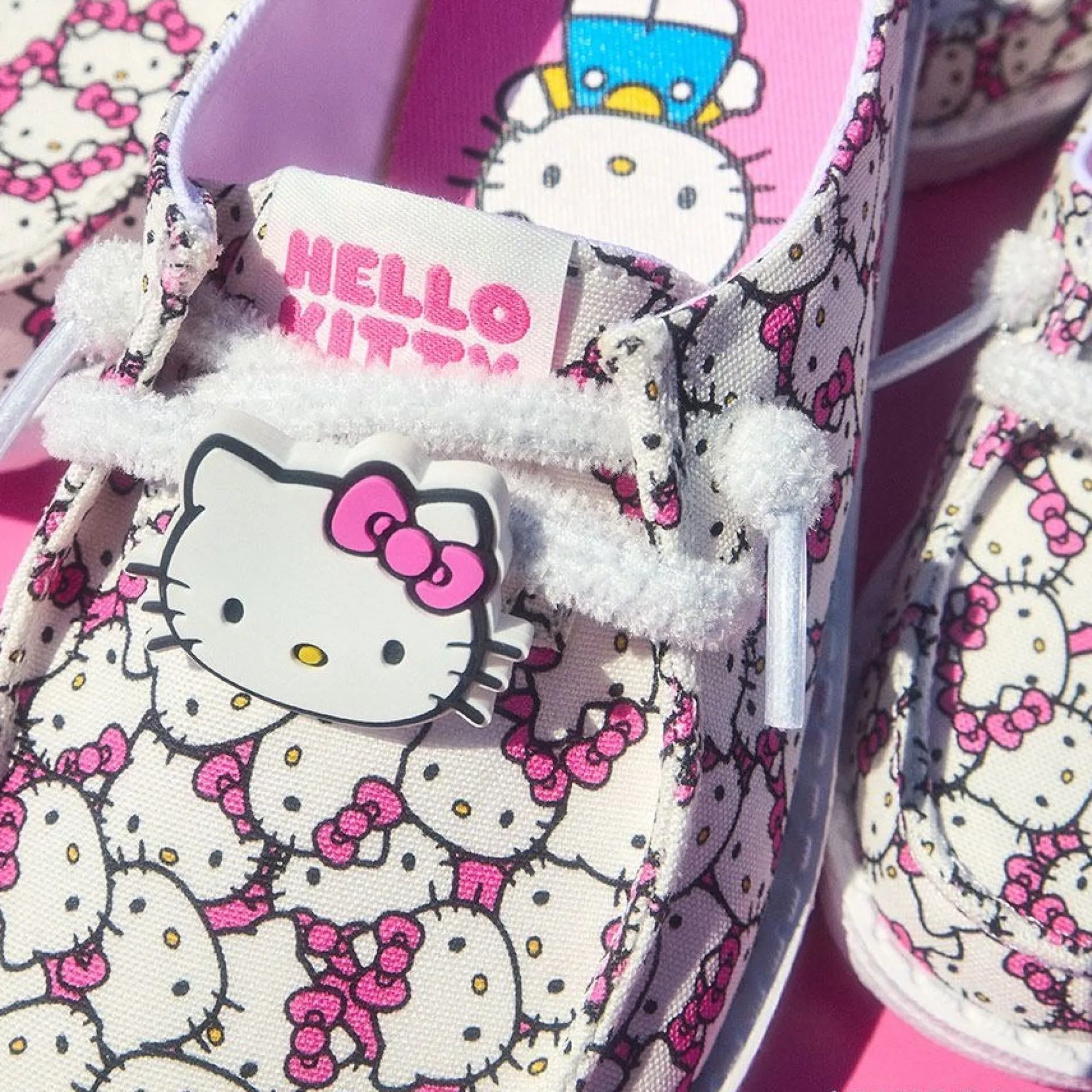 Kids Hey Dude Inc Hello Kitty x HEYDUDE Wendy All-Over Print Slip-On Shoe (Youth)