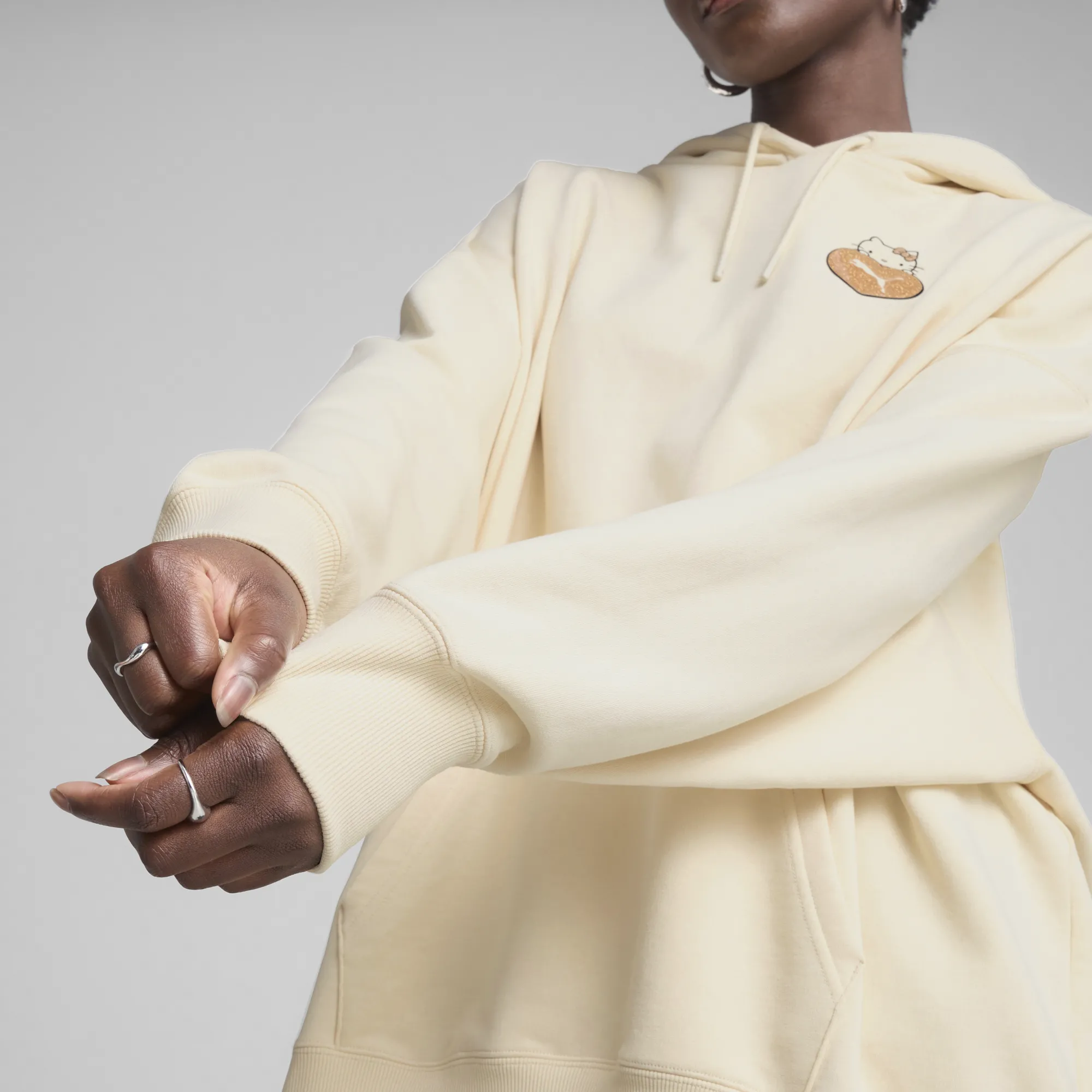 PUMA Hello Kitty x Graphic Oversized Hoodie