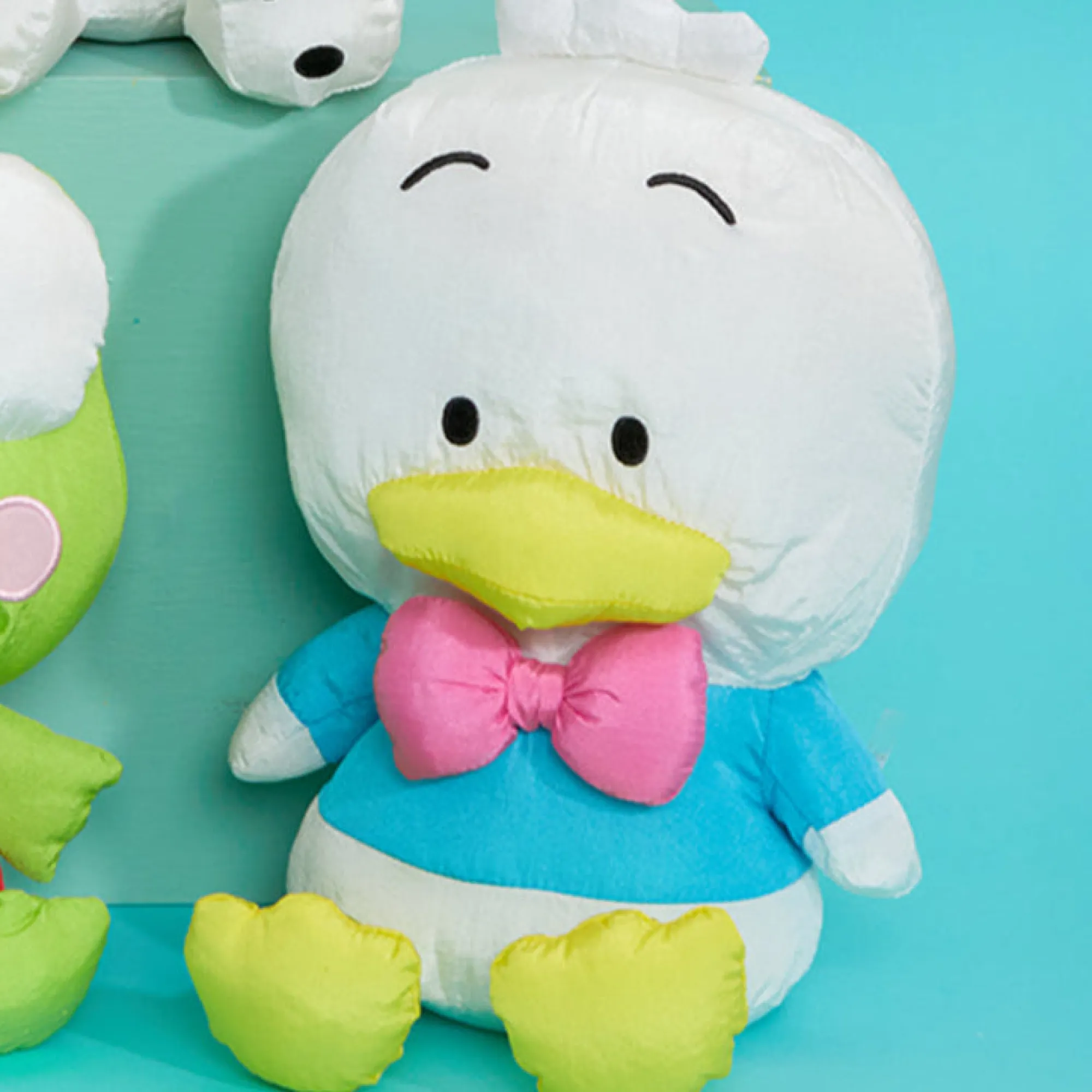 Kids Japan Original Pekkle 9" Plush (Balloon Kids Series)