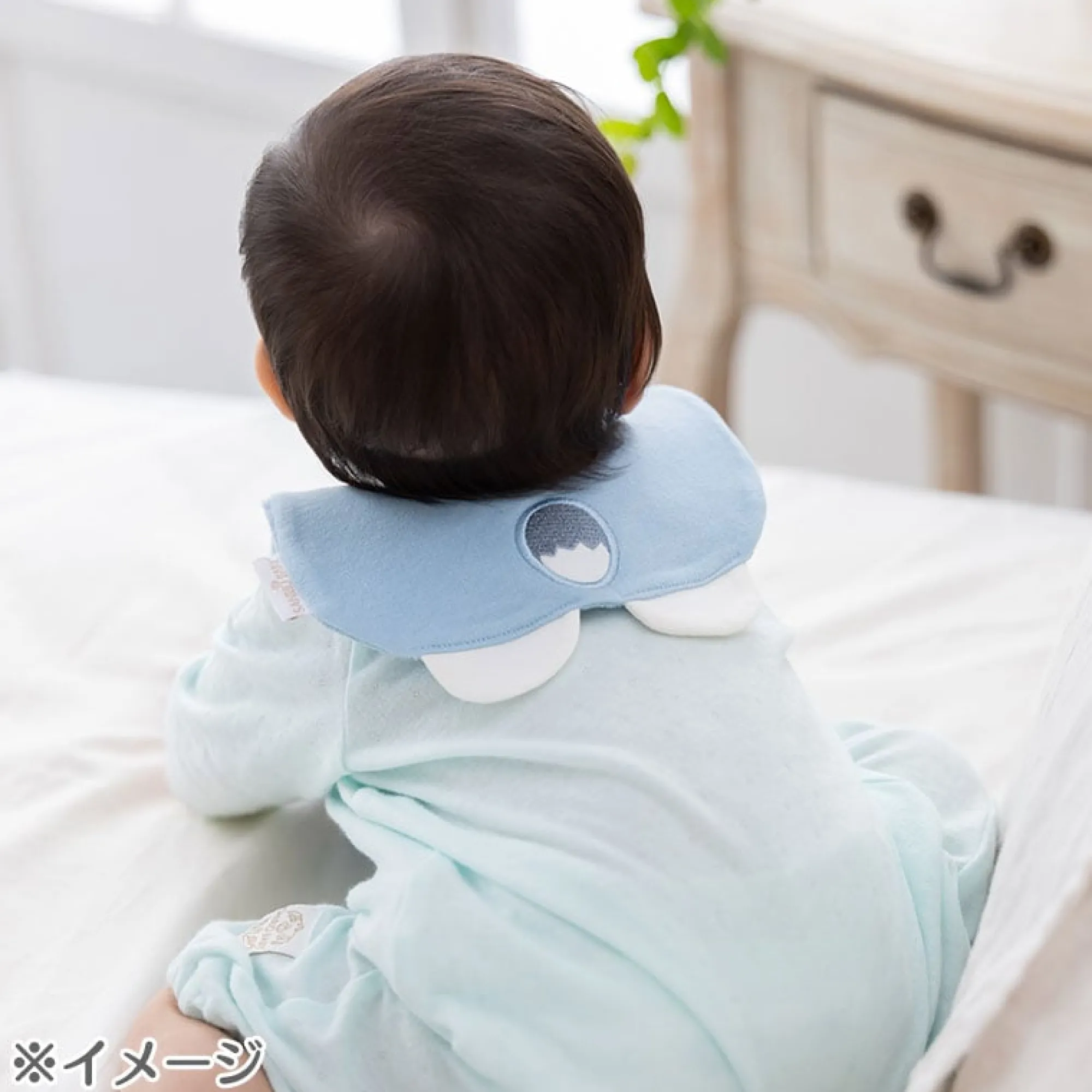 Kids Japan Original Sanrio Baby Organic Cotton Pochacco Face Bib